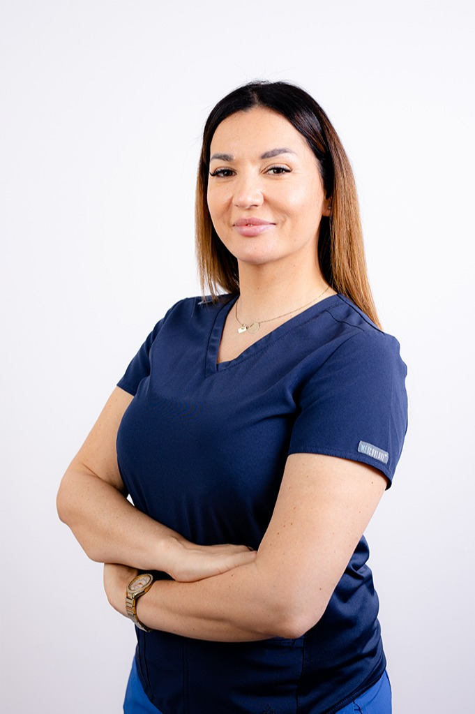 Honorata Wohlman - Lisowska - asystentka stomatologiczna w Centrum Stomatologicznym Legnica